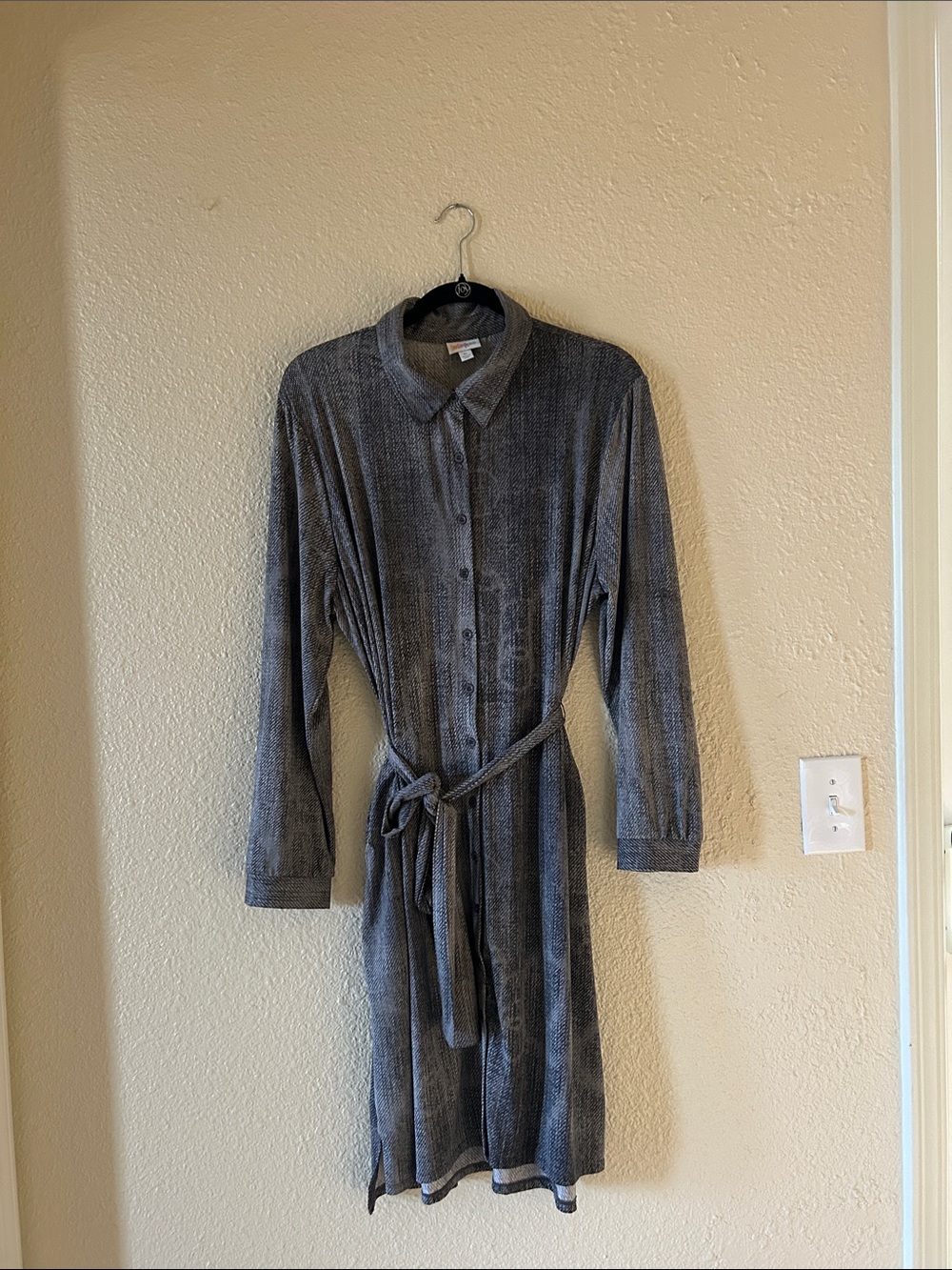 Long Sleeve Button-Front Shirt Dress
